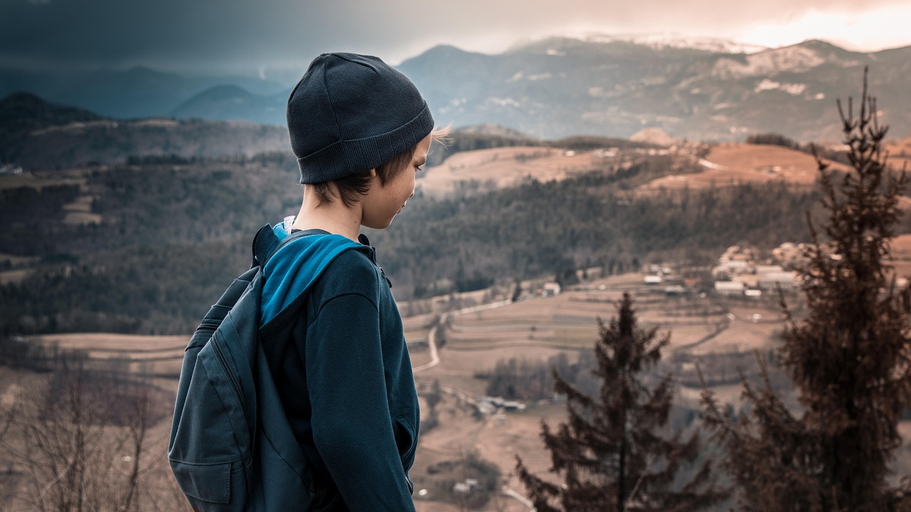 劉昊然，明星大偵探中的智慧偵探之旅