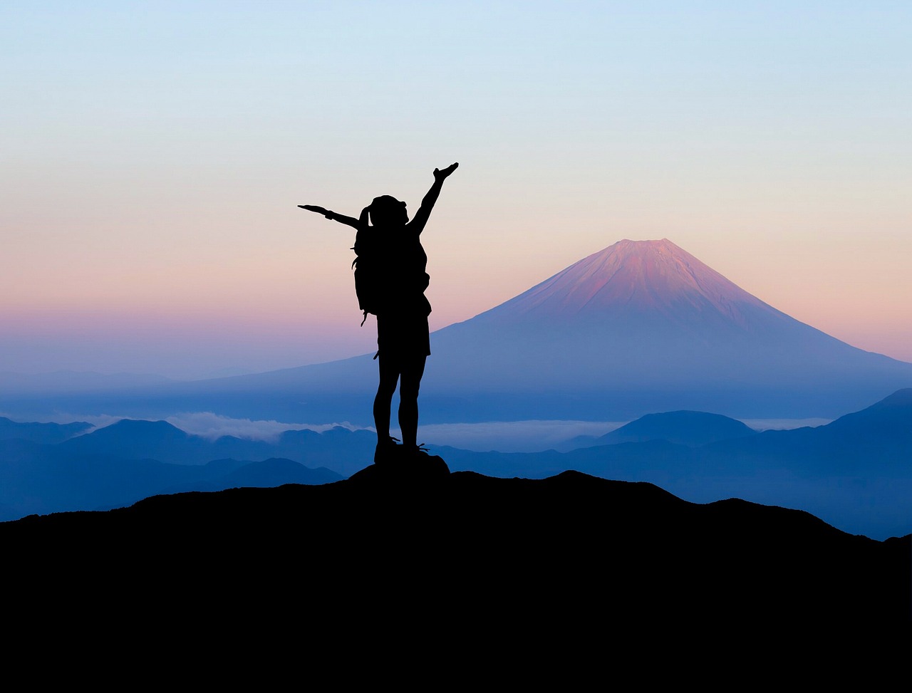 教師生涯新篇章，探索、挑戰(zhàn)與成長的旅程