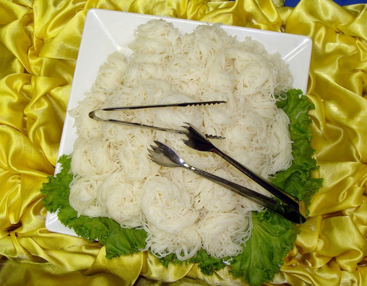美食新寵，胖子螺螄粉掀起最新風(fēng)潮